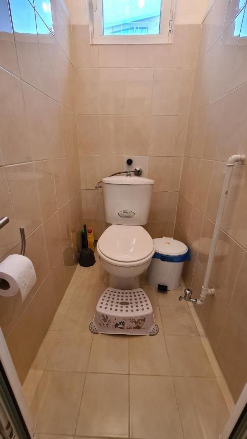 Guest House Anna مونتانا المظهر الخارجي الصورة